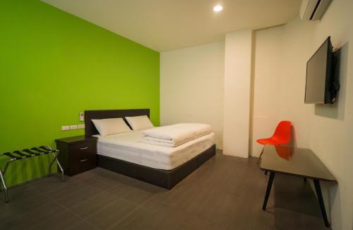 East District Hostel | 客旅家青年旅館 Travelers Plus