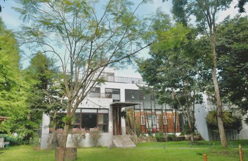 Yuchi House | 愛黏在一起設計師民宿 Lovers BNB