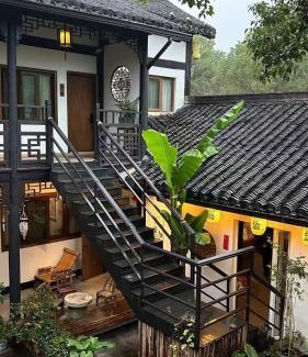 Yuecheng Apartment | 拾贰小院