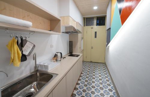 West Central District House | 捉鳳凰 台南百年老宅包棟導覽民宿系列Catchphoenix Centennial Guesthouse