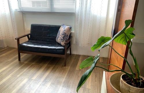 West Central District Apartment | 未見海