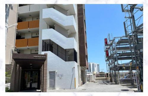 Kadena-cho Apartment | 沖縄ライカム徒歩3分マンション絶景な宿reposokinawa