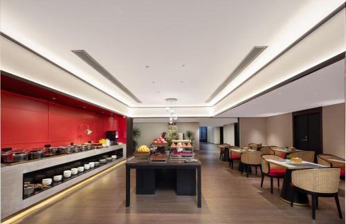 Lixia District Hotel | 济南中央广场万信至格酒店