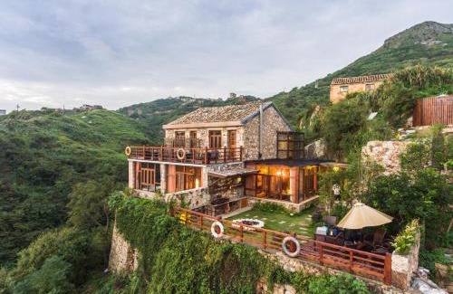 Taizhou House | 温岭海山生活石屋民宿