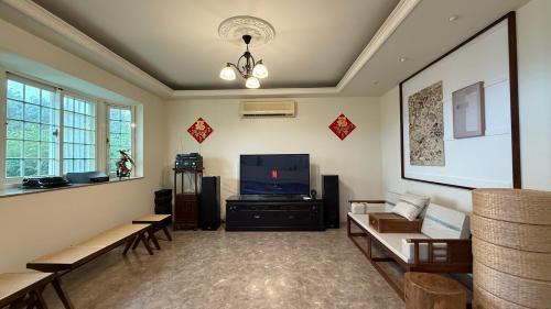 Jiaoxi House | 礁溪象園民宿