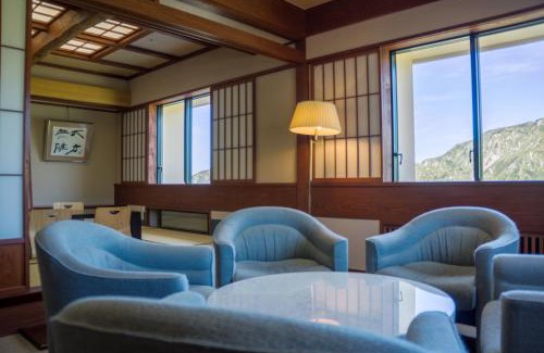 Tateyama-machi Hotel | 立山高原ホテル