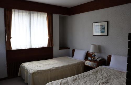 Tateyama-machi Hotel | 立山高原ホテル