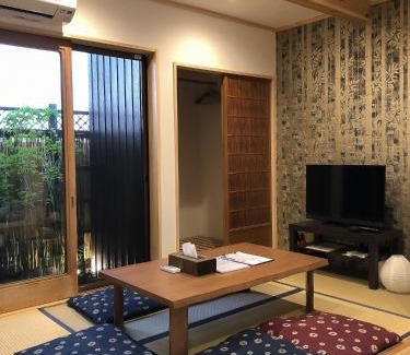 Nishijin Villa | 色絵古都 IROEKOTO