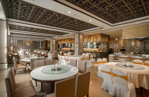 Lingwu Hotel | 银川河东机场万信瑞铂酒店