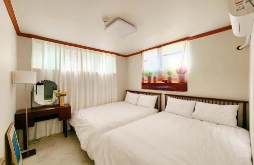 Busanjin Apartment | 강낭콩 스테이 전포역 도보 4분 퀸침대 4개