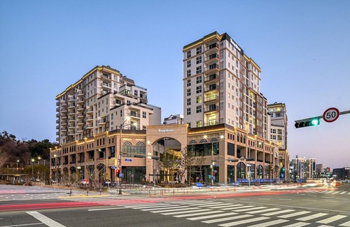 Yeosu Apartment | 바다와 공원을 품은 친환경 힐링 특권