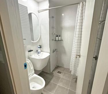 Bongcheon-dong Apartment | 서울대입구역 2호선 2분