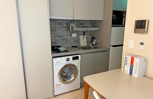 Bongcheon-dong Apartment | 서울대입구역 2호선 2분