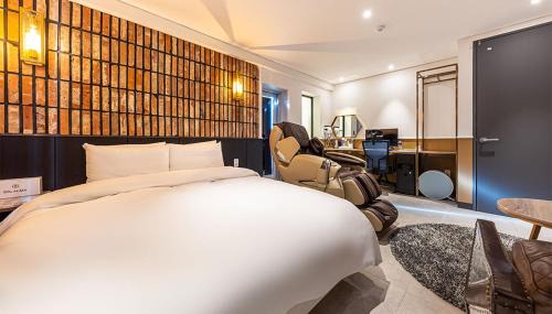 Jincheon Hotel | 알마비즈니스호텔