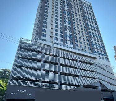 Chongp'o Apartment | 여수 나나하우스