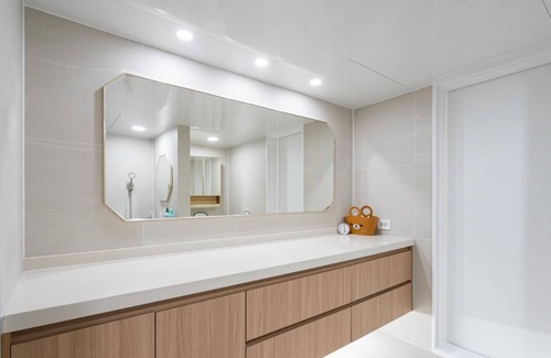 Bucheon Apartment | 조용한 도시에 있는 쾌적한 아파트
