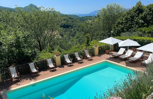 Spoleto Villa | 01 Spoleto Splash - Private pool and grounds