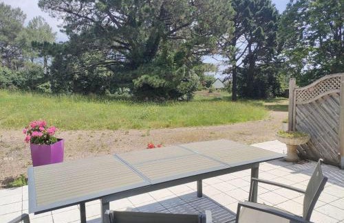 Arzon Villa | 018 6 KERNERS maison pour six personnes à louer avec jardin partagé