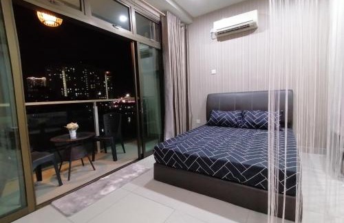 Taman Mount Austin Apartment | 03A-Mount Austin Palazio Studio Homestay for 2pax WIFI
