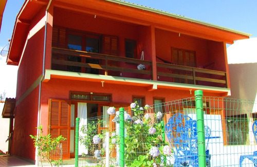 Garopaba House | 05 Large houses in Barrinha in Garopaba P/3, 4, 5 and 6 people, pool, wifi