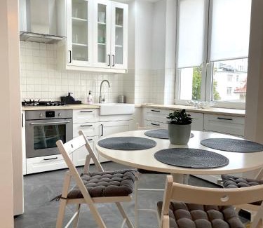 Srodmiescie Apartment | 08 Gdynia Centrum - Apartament Mieszkanie dla 6 os