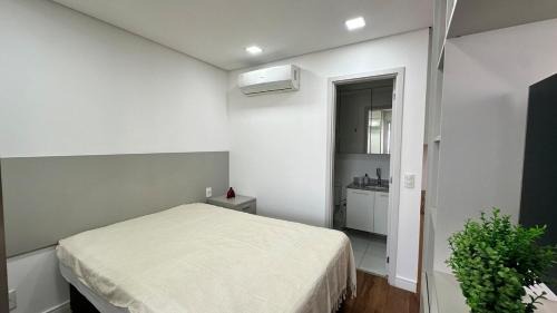 Jardim Aeroporto Apartment | 08 Mini loft com lazer completo internet vaga e mercado dentro do condomínio