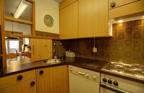 Silvaplana Apartment | 1 1/2-room flat with lake view on the 2nd floor