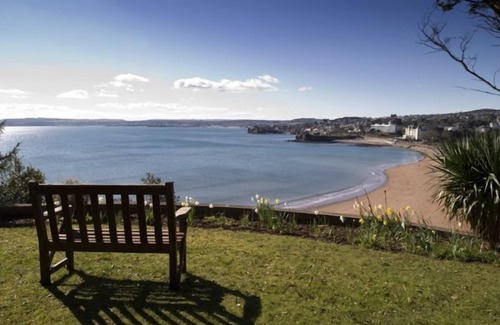 Torquay City Centre Cottage | 1 Astor House - stunning south facing uninterrupted sea views with balcony