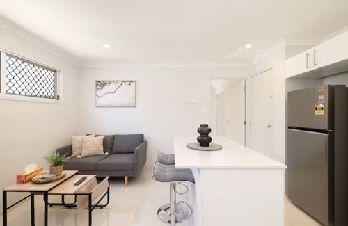 Rocklea Apartment | 1 Bdr Apt! GST Credits! Undercover Parking! 535F1