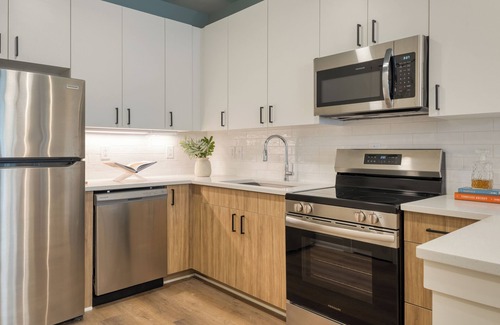 Belmont - Hillsboro Condo | 1 BDR Suite at The Gilmore Hotel by AvantStay