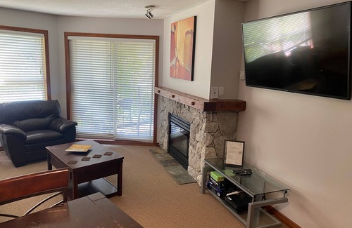 Blackcomb Apartment | 1 Bdrm Ski in/out at The Aspens on Blackcomb Mtn, located at the Upper Village