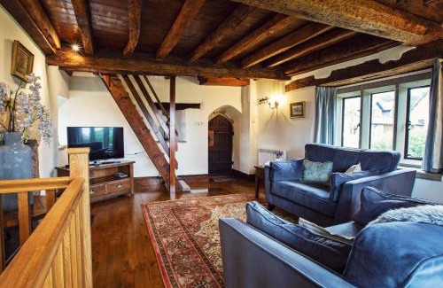 Halmonds Frome House | 1 bed in Bishops Frome 75600
