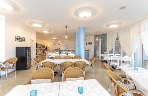 Pomorie Apartment | 1-Bed modern Sea View Apartment in Aparthotel