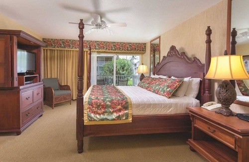 Wailua Resort | 1 BedRm Suite at Kapa'a Oceanfront Resort