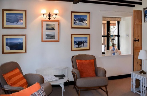 Kendal Cottage | 1 bedroom accommodation in Bowston near Staveley