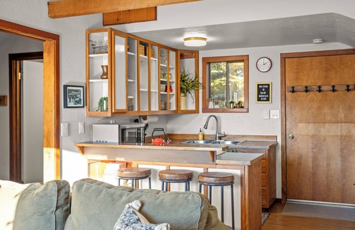 Sandpoint House | 1 Bedroom, 1 Bath House In The Woods, Sleeps Up to 4