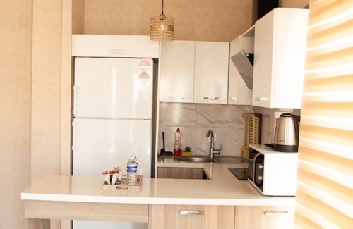 Esenyurt Apartment | 1 bedroom, 2 A/C, Wi-Fi, Free parking-AS3