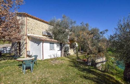 Montebuono House | 1 bedroom accommodation in Montebuono