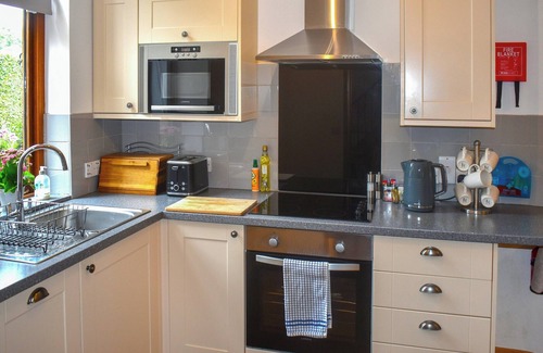 Raymonds Hill Cottage | 1 bedroom accommodation in Lyme Regis