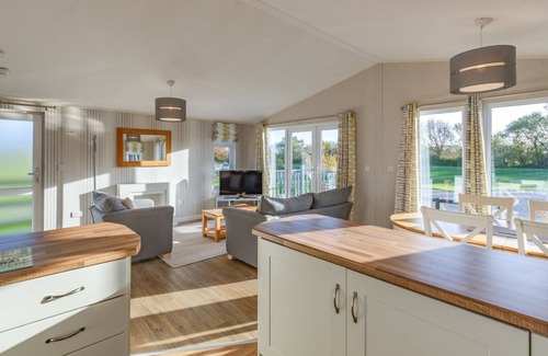 Hinton Cottage | 1 bedroom accommodation in Darsham, near Southwold