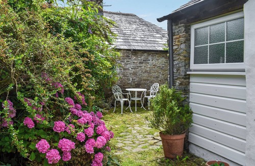 Saint Gennys Cottage | 1 bedroom accommodation in Camelford