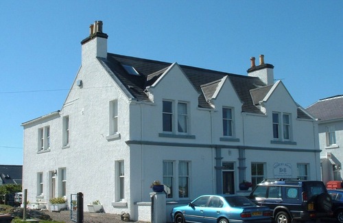 Lochmaddy Cottage | 1 bedroom accommodation in Lochmaddy