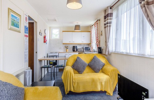 Anderby Creek Cottage | 1 bedroom accommodation in Anderby Creek, Mablethorpe
