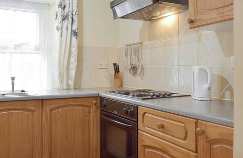 Cross Hands Cottage | 1 bedroom accommodation in Cross Hands, near Carmarthen