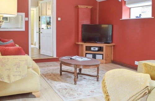 Llanfihangel-Ystrad Cottage | 1 bedroom accommodation in Cribyn