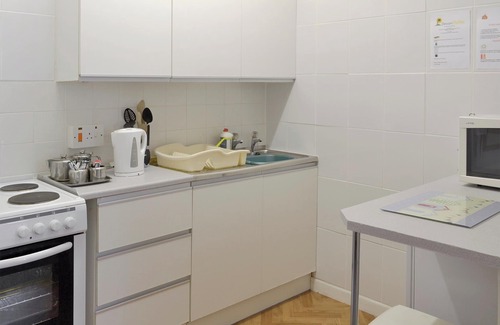 Torquay Cottage | 1 bedroom accommodation in Maidencombe, near Torquay