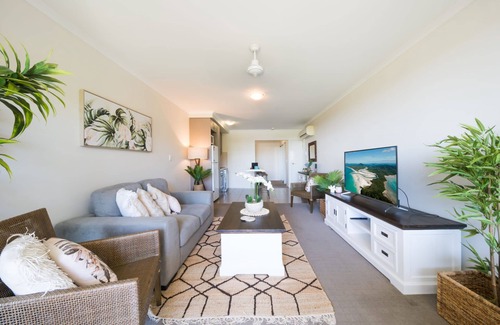 Airlie Beach Apartment | 1 Bedroom Apartment in the heart of Airlie Beach