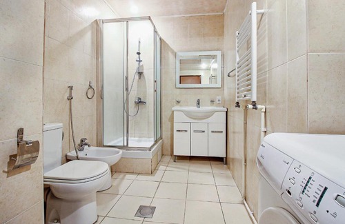 Kentron Apartment | 1 Bedroom Apartment in Homey Residence