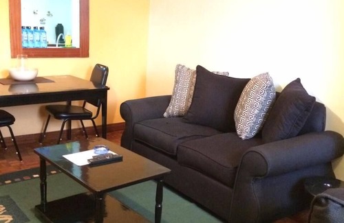 Kilimani Apartment | 1 bedroom apartment Samra C5