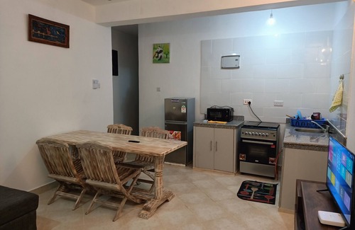 Malindi Apartment | 1-Bedroom Apartment with pool view, beach experien
